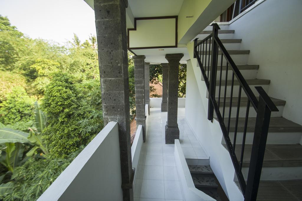 Akusara House อูบุด ภายนอก รูปภาพ