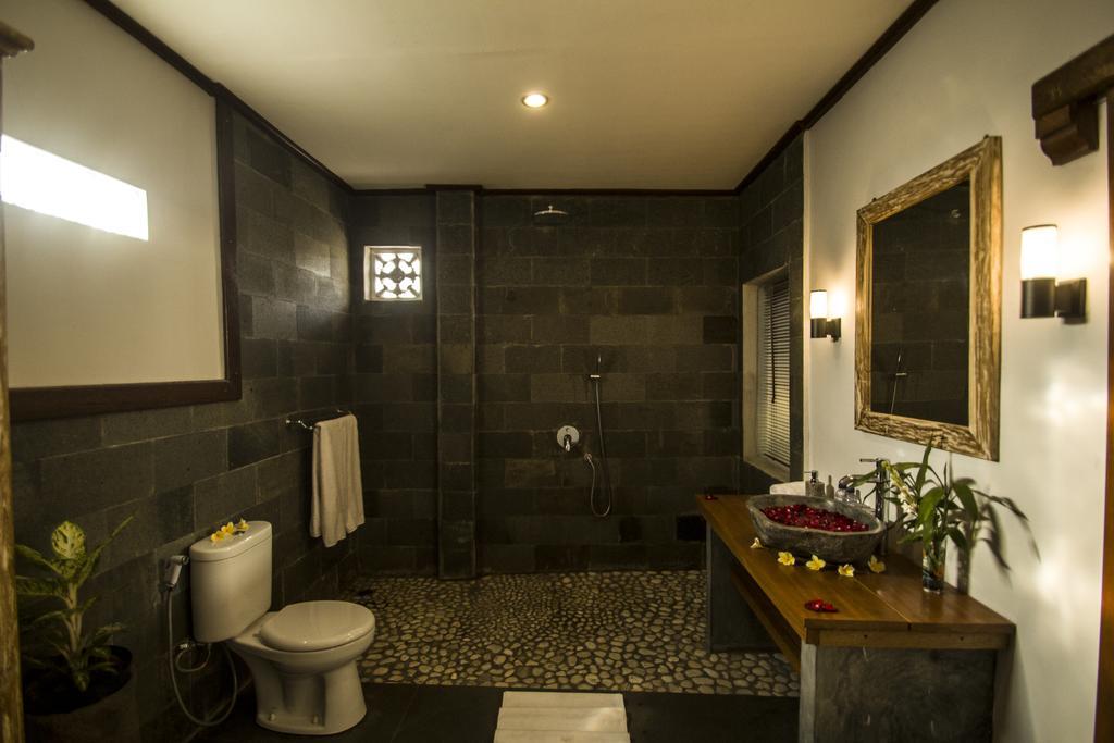 Akusara House อูบุด ภายนอก รูปภาพ