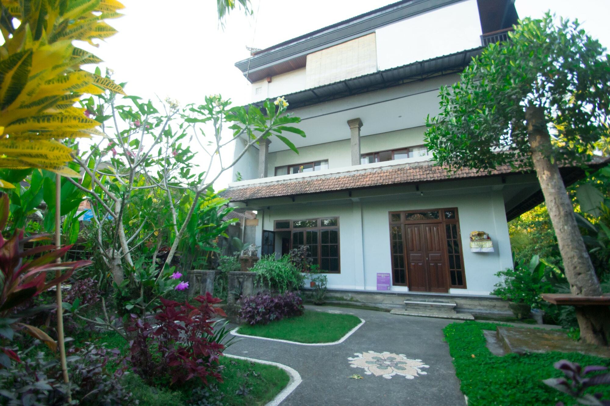 Akusara House อูบุด ภายนอก รูปภาพ